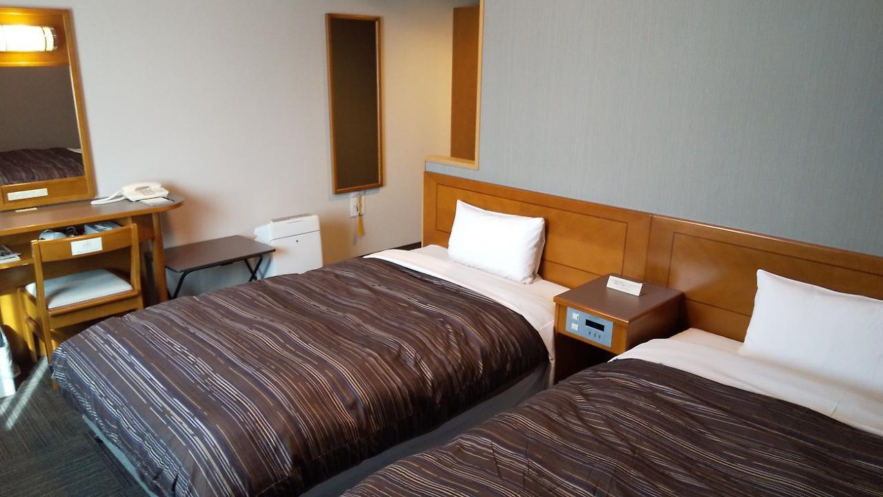 Hotel Route-Inn Matsusaka Ekihigashi מראה חיצוני תמונה