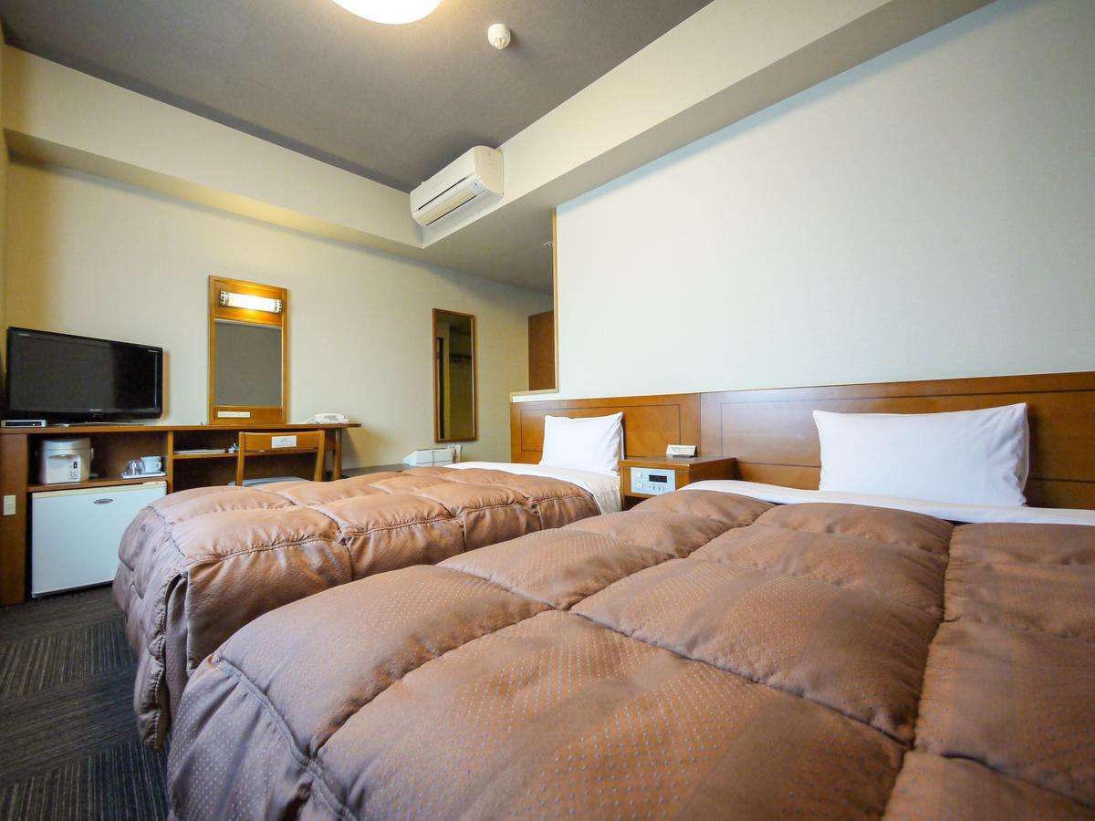 Hotel Route-Inn Matsusaka Ekihigashi מראה חיצוני תמונה